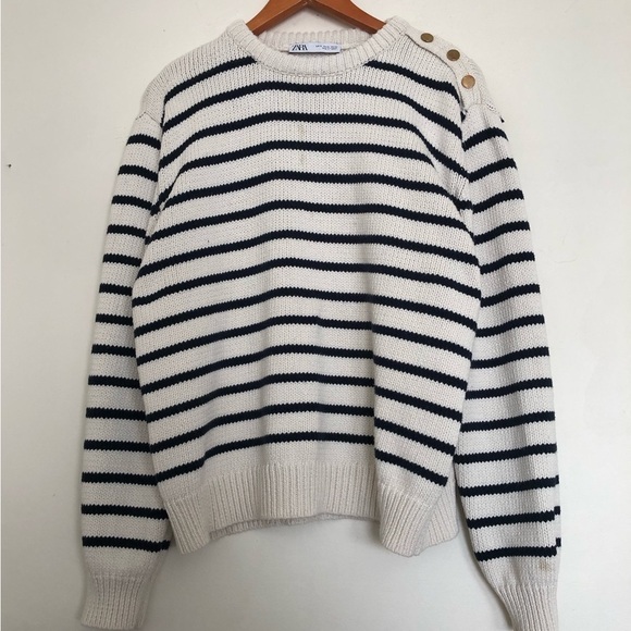 Zara striped knit sweater with gold buttons - Picture 1 of 8